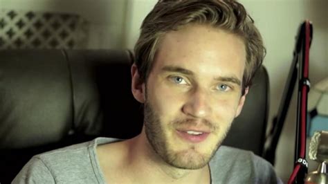 PewDiePie el youtuber más famoso desalojado de casa por tener sexo gay