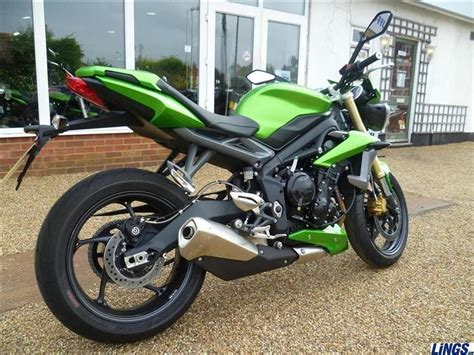 Triumph Street Triple Abs Cosmic Green