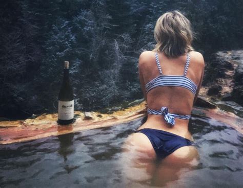 Hot Sexy Amanda Pacheco Bikini Pics