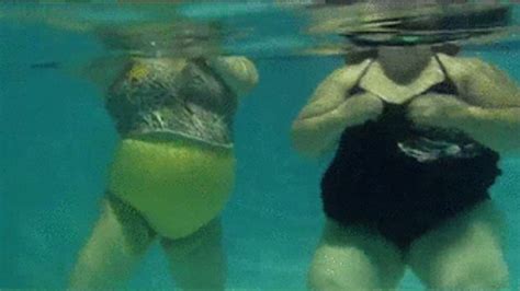 SSBBW Flashing Tits Ass And Belly Underwater M V Your BBW Nurse