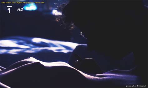 Naked Jitka Jezkova In Bajecna Leta Pod Psa