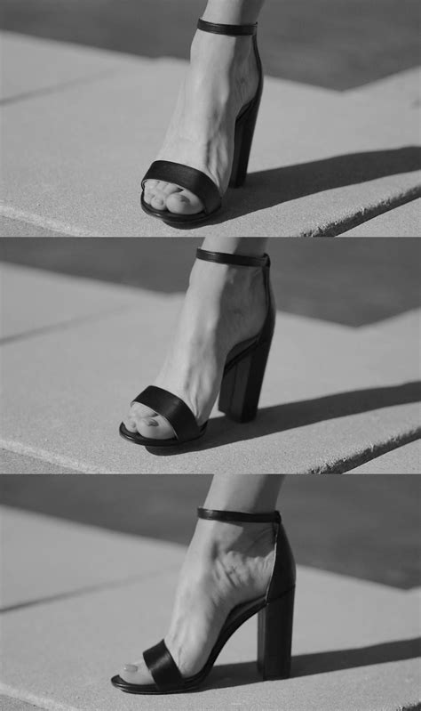 Carolyn Murphy's feet
