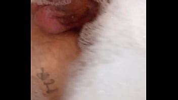 La Donna Delle Pulizie Tocca Il Cazzo Del Padrone Xvideos