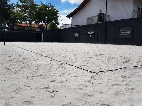 Construção de quadra de areia para prática de futevôlei, vôlei de praia ...