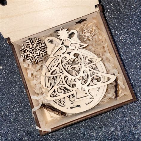 Набор деревянных игрушек на елку купить на OZON по низкой цене (1650872763)