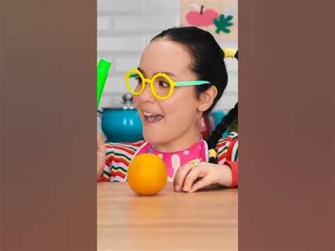 СЪЕДОБНАЯ ПОМАДА | Родительские лайфхаки для жизни без стресса! #shorts ...
