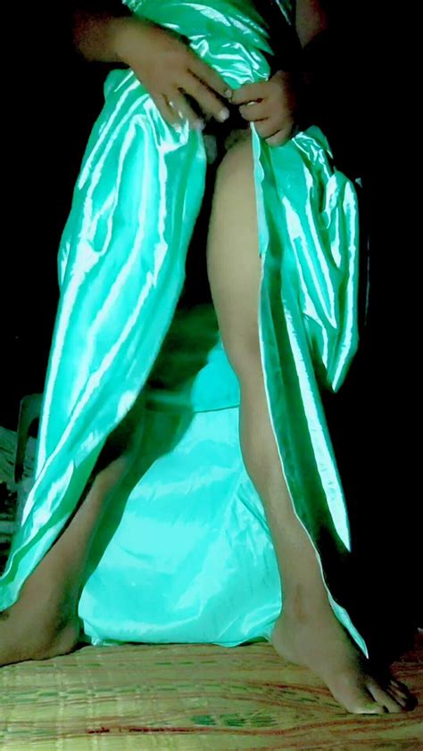 Masturbate In A Satin Evening Gown V Shemale Porn A Xhamster