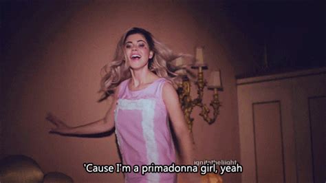Marina Diamandis Blonde GIFs Find Share On GIPHY