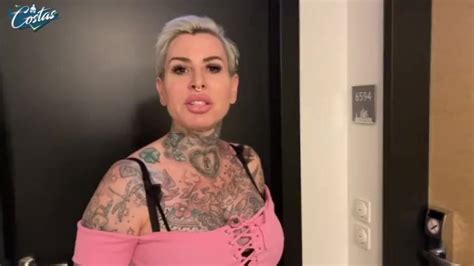 Im Hotelflur Geile MILF Gefickt Pornhub