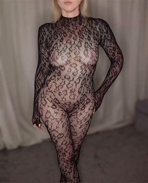 Amazing Babes Porn Pic