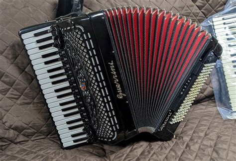 Guerrini Superior 2 Accordion