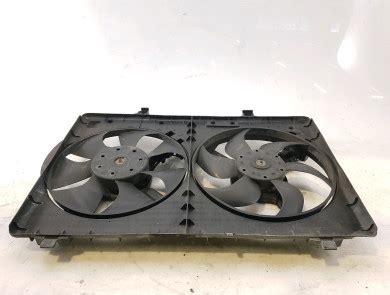 Radiator Fan Mounting Used Renault KOLEOS 921203229R GPA