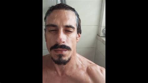 我在淋浴时太饥渴了 Pornhub Gay