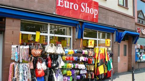 Euroshop to Become First Foreign Fixed-Price Chain in Russia