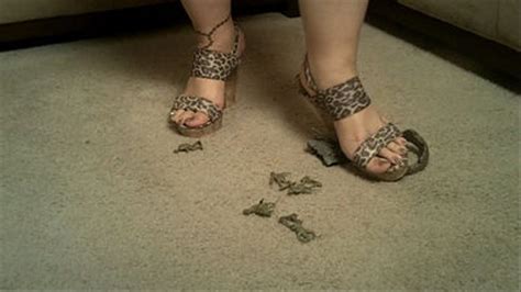 SSBBW GIANTESS MOV VERSION BBW Vixens With Rikki Waters Clips Sale