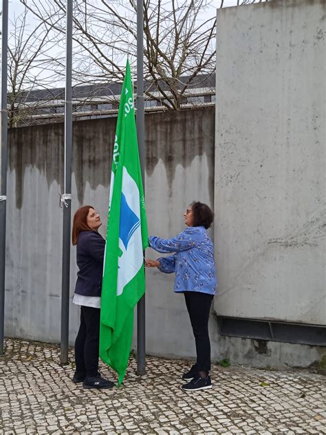 Cerim Nia Do Hastear Da Bandeira Verde Agrupamento De Escolas De Pombal