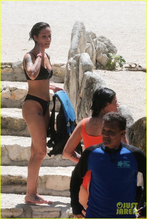 Halsey Walks Around Town In Her Bikini In Mexico Photo Bikini Photos Just Jared