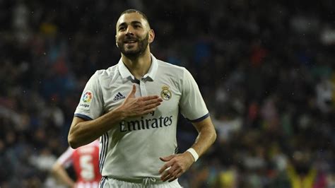 Benzema renueva con el Madrid hasta el 2021 DIARIO ROATÁN