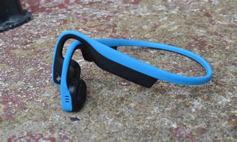 Aftershokz Trekz Titanium Bone Conduction Headphones Review » Anatomy ...