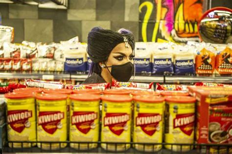 Discoteca Gay De Lima Reabre Como Supermercado Por Causa Da Pandemia