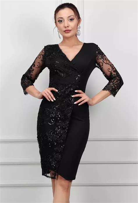 Rochie Eleganta Neagra Accesorizata Cu Paiete Dasha Ro