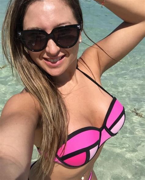Foto Luli Deleita Con Diminuto Bikini Durante Sus Vacaciones Tecache Cl