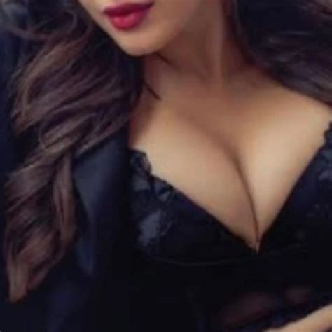 Desi Indian Shaved Pussy Fingering Fingering Porn Feat Hot Lilly XHamster