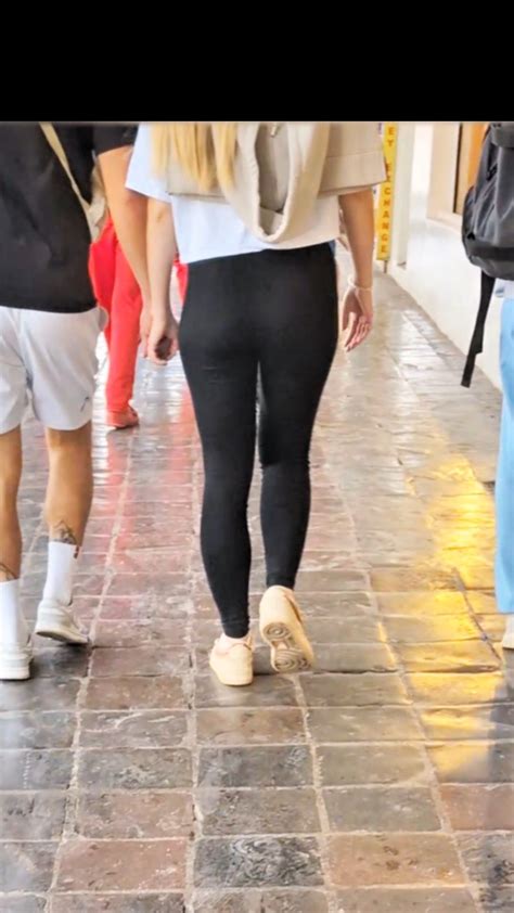 Sexy Girl With Great Ass And Vpl In Leggings OC Spandex Leggings Yoga Pants Forum