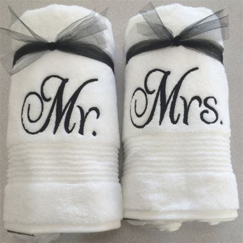 Custom Embroidered Personalized Towel Set Great Wedding Bridal Shower