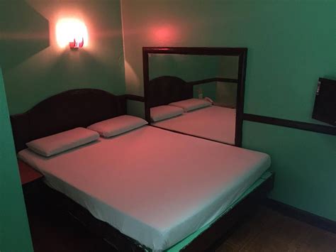 Motel Hopping Nice Hotel Recto