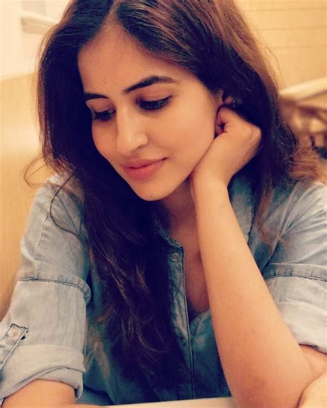 Hot Indian Model Sakshi Malik Latest Hd Photos Cantik Sexy Hot