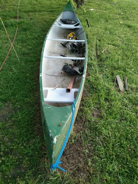 17 Aluminum Grumman Canoe For Sale From United States