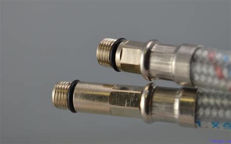 Купить гибкую подводку для смесителя, G1/2 - М10, 100 см — T-WAY