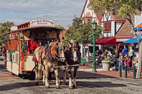 Solvang Transforms Into a Magical Holiday Town With European-style ...