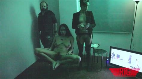 PARATISSIMA 2012 Rosario Gallardo Si Fa Penetrare Dal Pubblico Con Un Grosso Dildo Pornhub