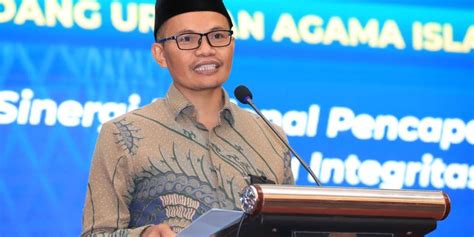 berita terkini harian kapasitas imam masjid terbaru hari  kompascom