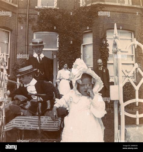 Father Arthur Auerbach And His Four Children Albert Harold Lucy
