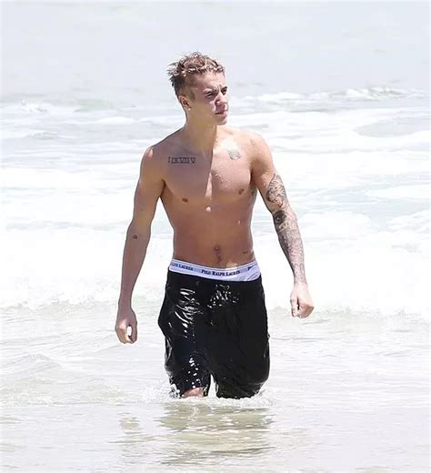 justin bieber naked  top  showing  muscles  day  mirror