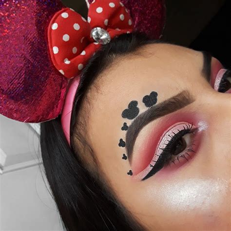 Pin By Shelby Richards On Disney Makeup Mini Mouse Makeup Halloween