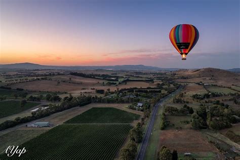 Hot Air Balloon Flight Over The Yarra Valley Melbourne AUSTRALIA