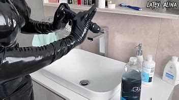 Latex Drone Secures Huge Dildo Inside Ass Xvideos
