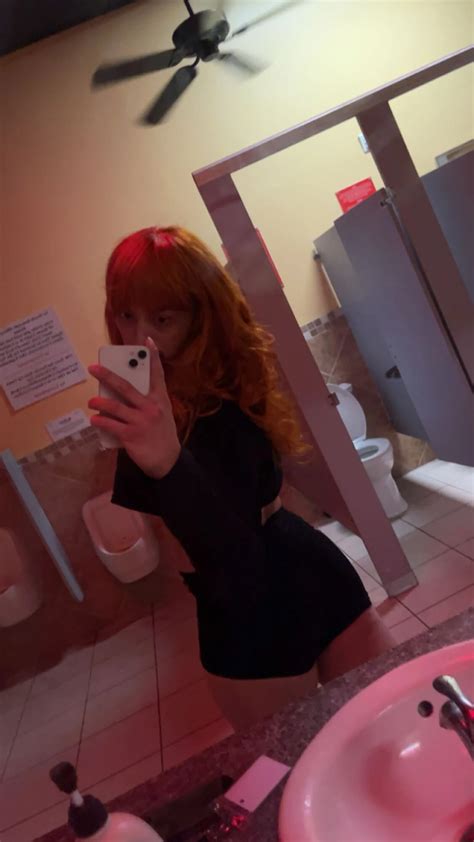 Futanari Shemale Porn Pics Nude Trans In Free Sex Photos Xhamster