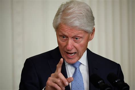 Bill Clinton Slams Trump At Dnc Hes About Me Myself And I World