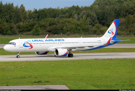 VQ BKX Ural Airlines Airbus A321 251NX Photo By Aleksey Simanovich ID