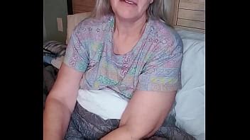 Hot Milf Masturbates After Breaking Up With Her Boyfriend XVIDEOS