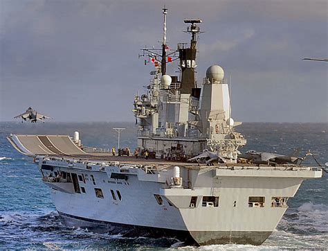 Royal Navy Invincible Class Aircraft Carrier Hms Ark Royal R