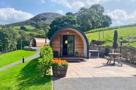 Adult Only Glamping Spot Offers Private Hot Tubs Stunning Views