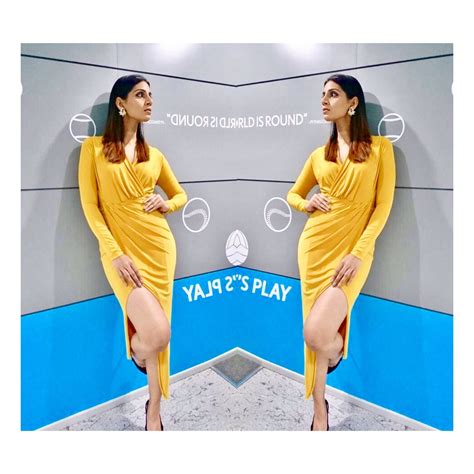 Sanjana Ganesan Hot Pics View Latest Posts And Stories By Sanjanaganesan Sanjana Ganesan In