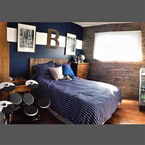 mens bedroom costumes