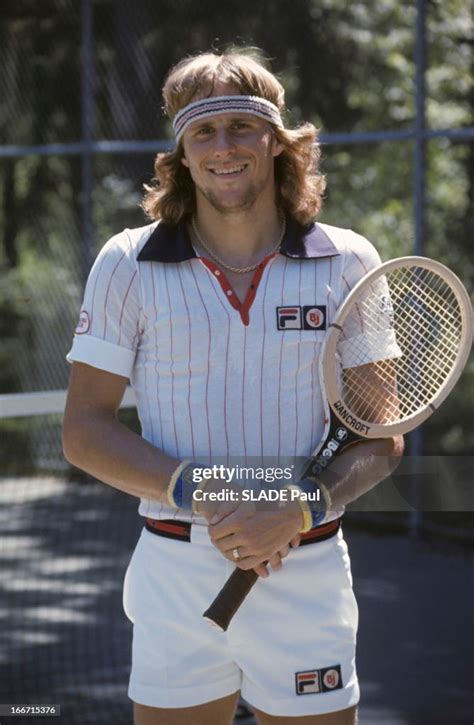 Bjorn Borg. En juin 1977, Bjorn BORG, tennisman, portant sa tenue